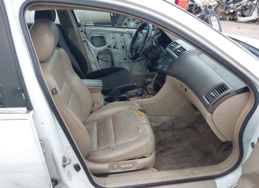 Photo 5 of 2003 Honda Accord 3.0 EX (VIN 1HGCM66543A016497)