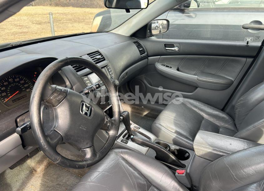 Photo 5 of 2003 Honda Accord (VIN 1HGCM66543A023093)