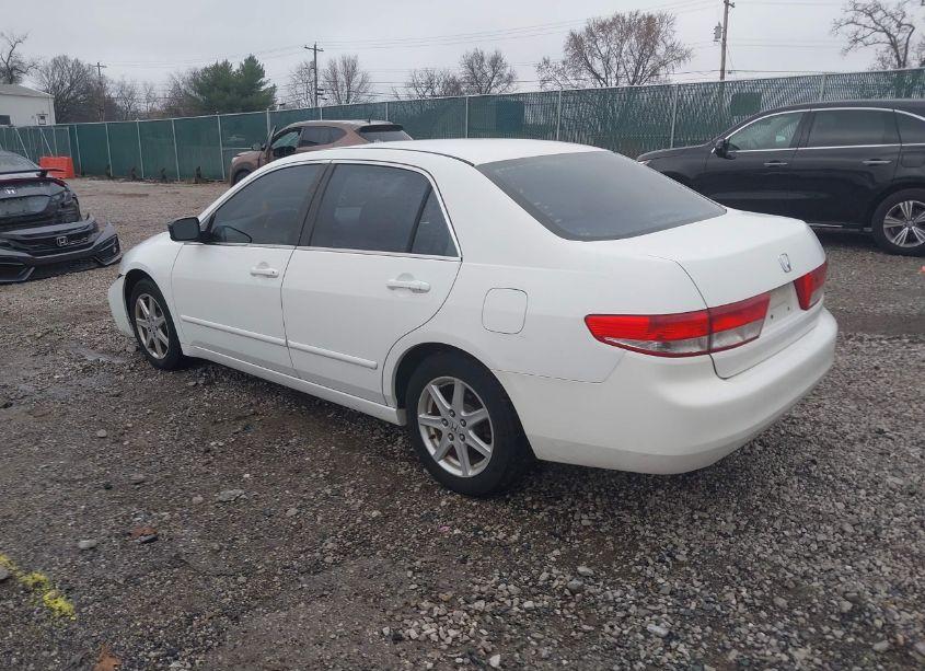 Photo 3 of 2003 Honda Accord 3.0 EX (VIN 1HGCM66543A044932)