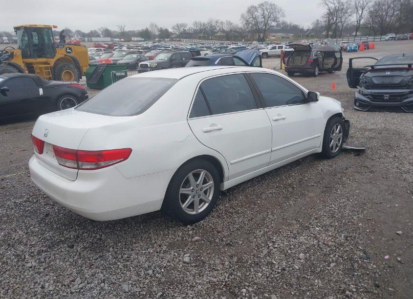 Photo 4 of 2003 Honda Accord 3.0 EX (VIN 1HGCM66543A044932)