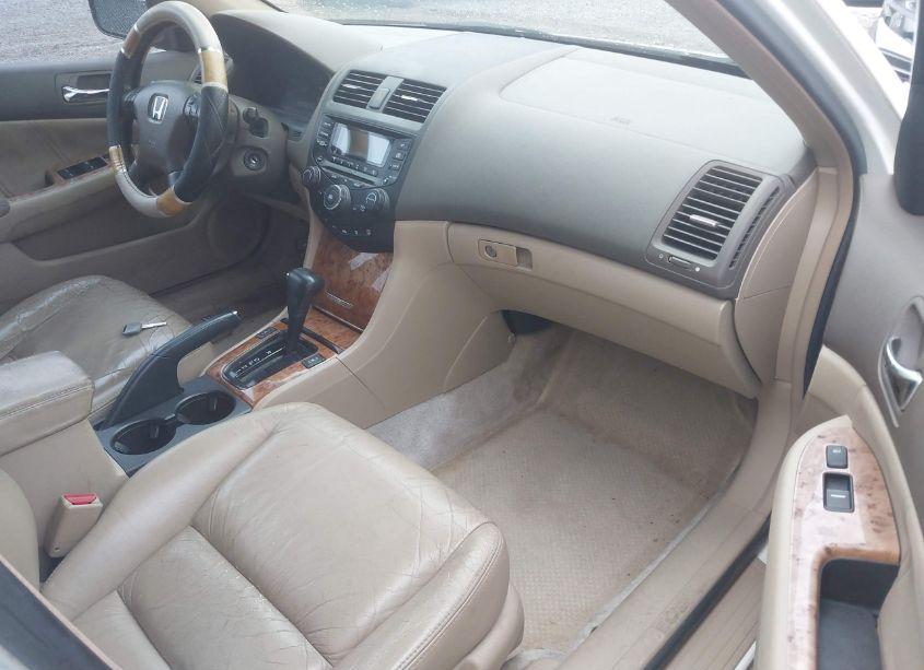 Photo 5 of 2003 Honda Accord 3.0 EX (VIN 1HGCM66543A044932)