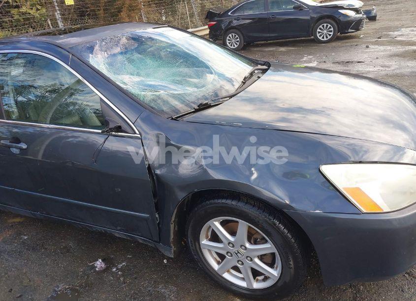 Photo 6 of 2003 Honda Accord 3.0 EX (VIN 1HGCM66543A051279)