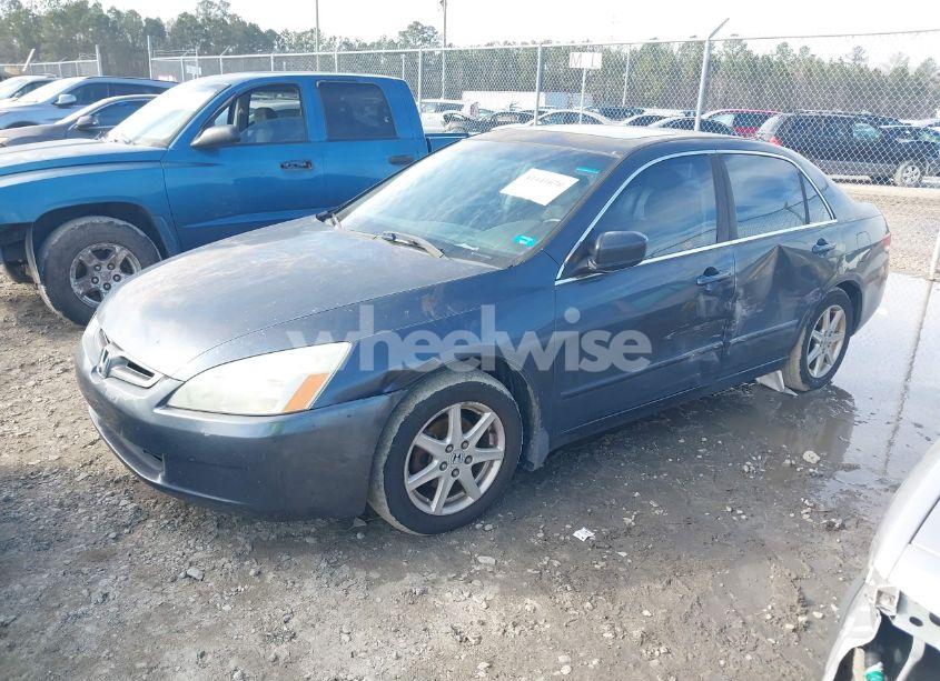 Photo 2 of 2003 Honda Accord 3.0 EX (VIN 1HGCM66543A068017)