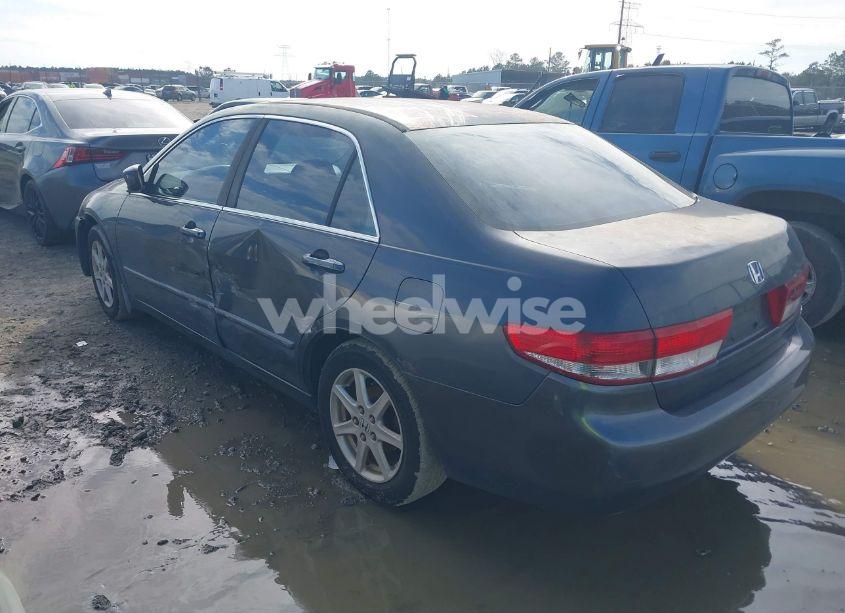 Photo 3 of 2003 Honda Accord 3.0 EX (VIN 1HGCM66543A068017)