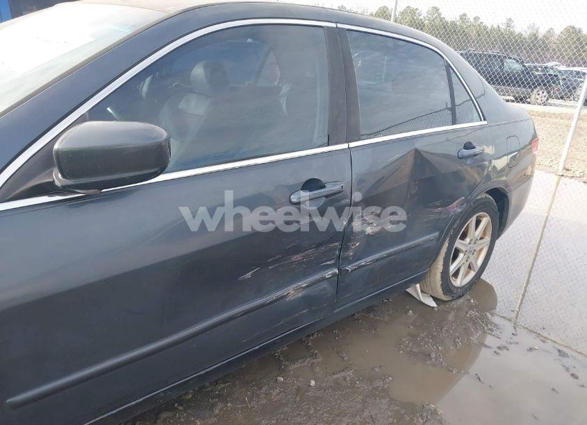 Photo 6 of 2003 Honda Accord 3.0 EX (VIN 1HGCM66543A068017)