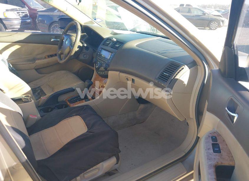 Photo 5 of 2003 Honda Accord 3.0 EX (VIN 1HGCM66543A076375)