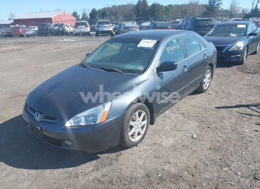 Photo 2 of 2003 Honda Accord 3.0 EX (VIN 1HGCM66543A083729)