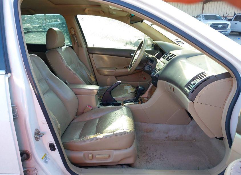 Photo 5 of 2003 Honda Accord 3.0 EX (VIN 1HGCM66543A087635)
