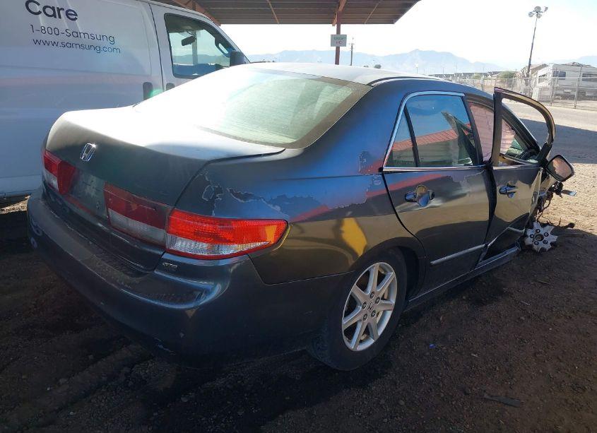 Photo 4 of 2003 Honda Accord 3.0 EX (VIN 1HGCM66543A096626)