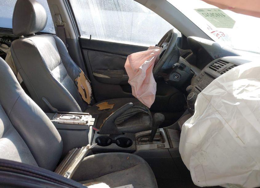 Photo 5 of 2003 Honda Accord 3.0 EX (VIN 1HGCM66543A096626)