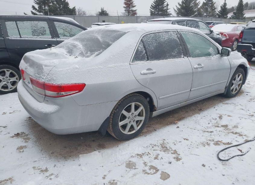 Photo 4 of 2004 Honda Accord 3.0 EX (VIN 1HGCM66544A027257)