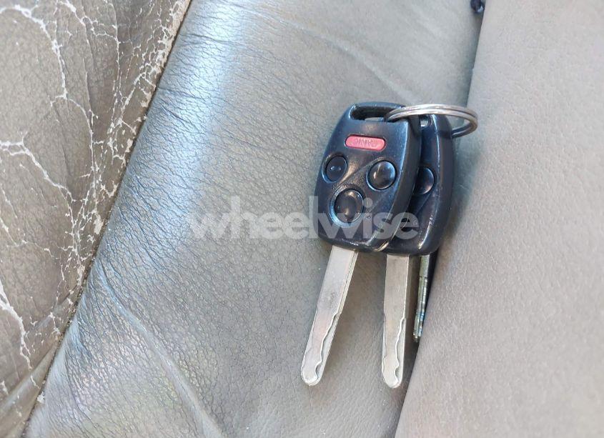 Photo 11 of 2004 Honda Accord 3.0 EX (VIN 1HGCM66544A028568)