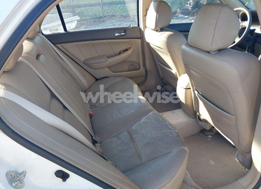 Photo 8 of 2004 Honda Accord 3.0 EX (VIN 1HGCM66544A028568)