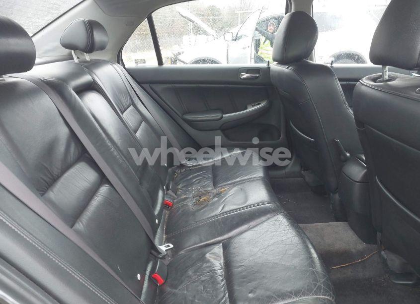 Photo 8 of 2004 Honda Accord 3.0 EX (VIN 1HGCM66544A043054)