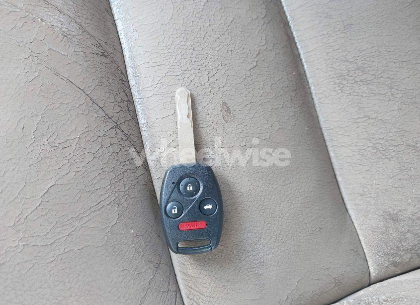 Photo 11 of 2004 Honda Accord 3.0 EX (VIN 1HGCM66544A044821)