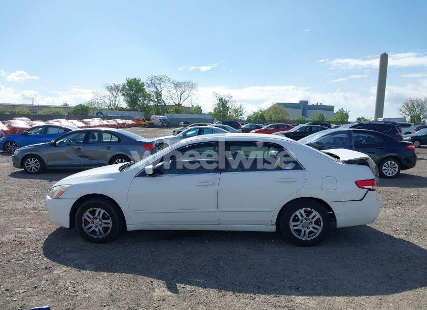 Photo 14 of 2004 Honda Accord 3.0 EX (VIN 1HGCM66544A044821)