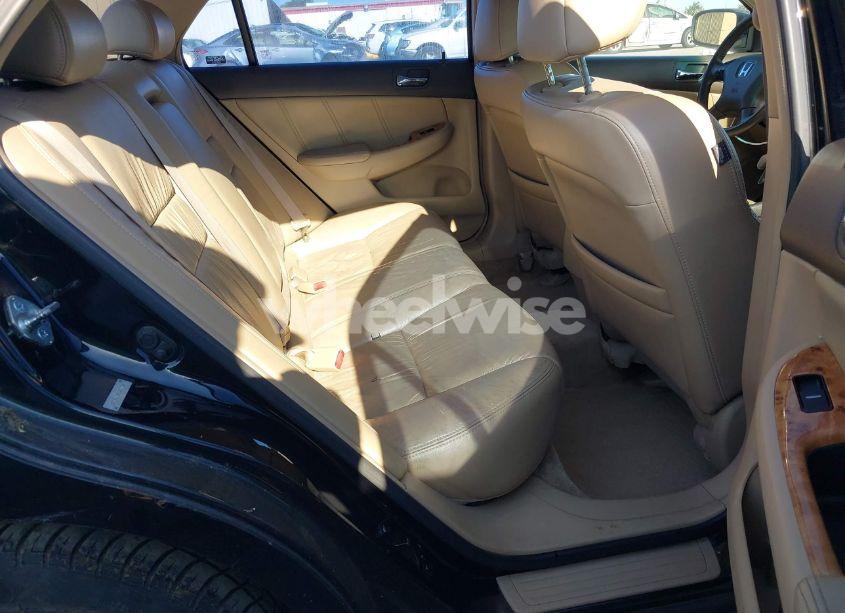 Photo 8 of 2004 Honda Accord 3.0 EX (VIN 1HGCM66544A062736)