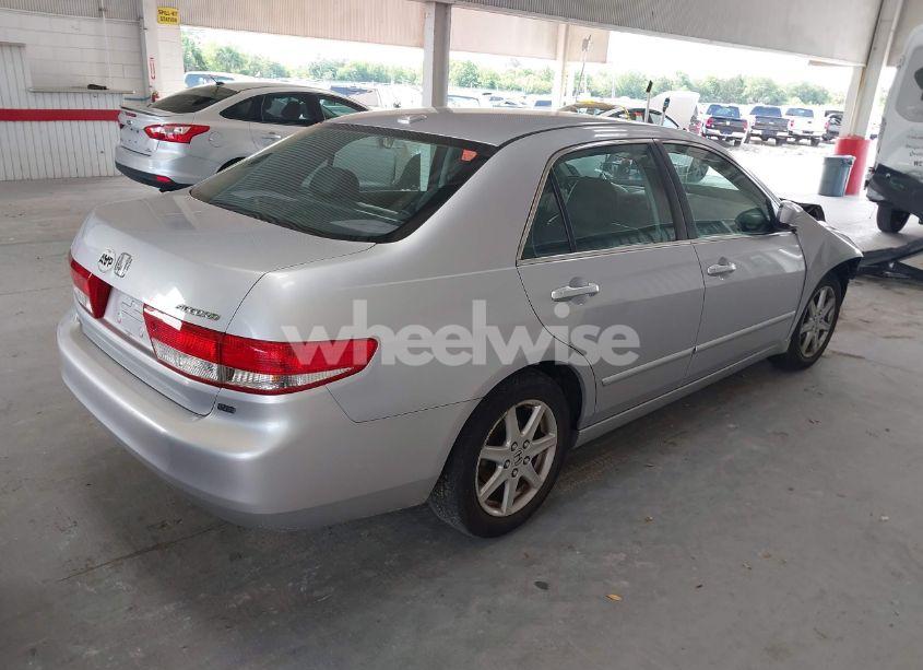 Photo 4 of 2004 Honda Accord 3.0 EX (VIN 1HGCM66544A063563)