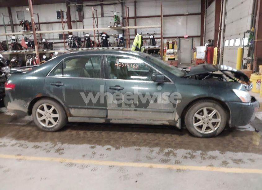 Photo 13 of 2004 Honda Accord 3.0 EX (VIN 1HGCM66544A067189)