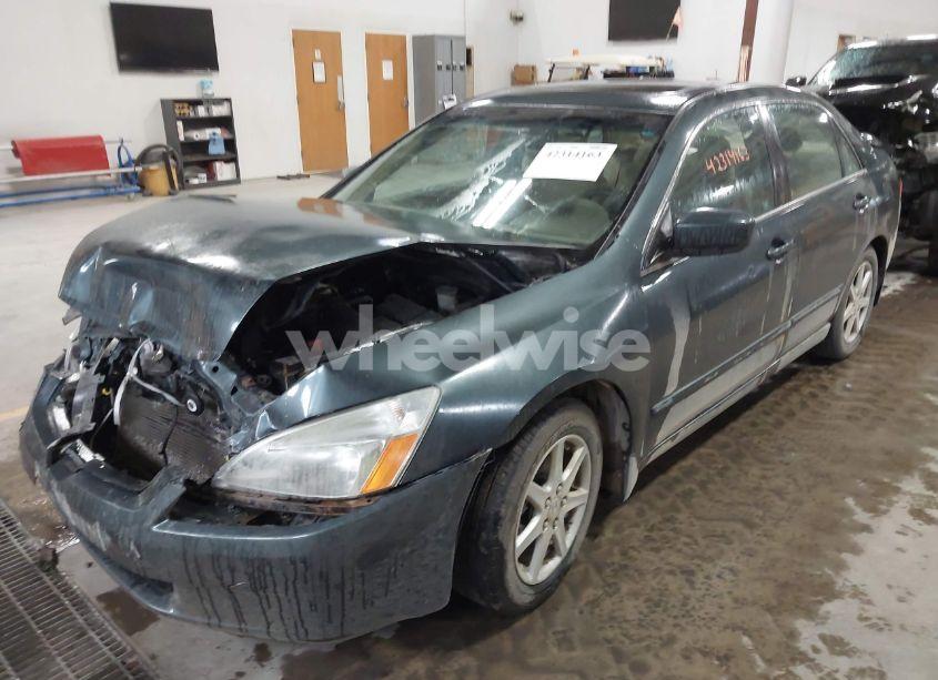 Photo 2 of 2004 Honda Accord 3.0 EX (VIN 1HGCM66544A067189)