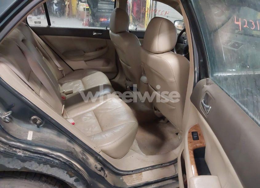 Photo 8 of 2004 Honda Accord 3.0 EX (VIN 1HGCM66544A067189)