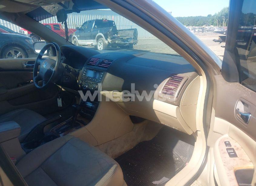 Photo 5 of 2004 Honda Accord 3.0 EX (VIN 1HGCM66544A077950)