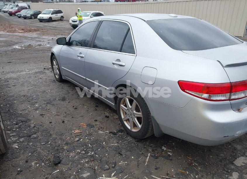 Photo 3 of 2004 Honda Accord 3.0 EX (VIN 1HGCM66544A084235)