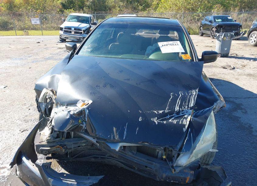 Photo 12 of 2004 Honda Accord 3.0 EX (VIN 1HGCM66544A103723)