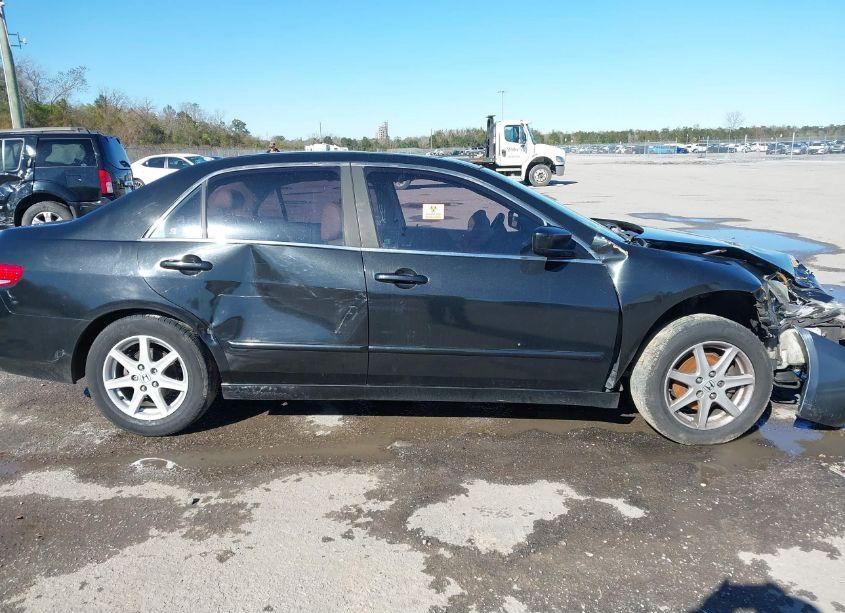 Photo 13 of 2004 Honda Accord 3.0 EX (VIN 1HGCM66544A103723)