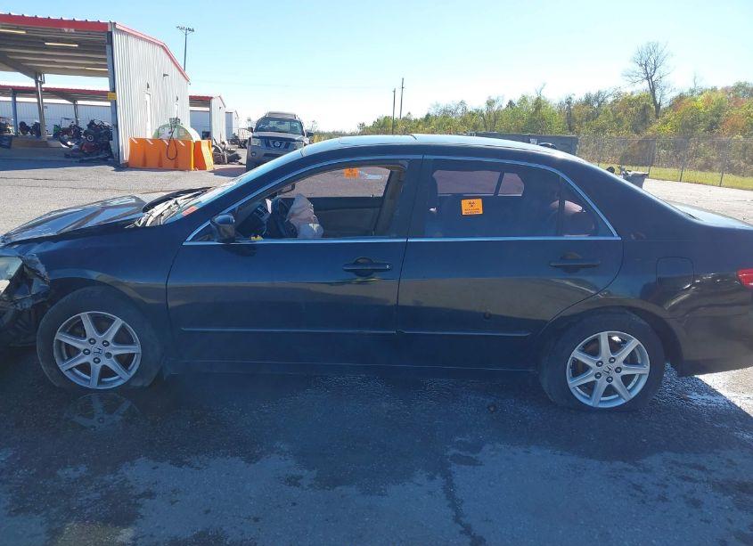 Photo 14 of 2004 Honda Accord 3.0 EX (VIN 1HGCM66544A103723)