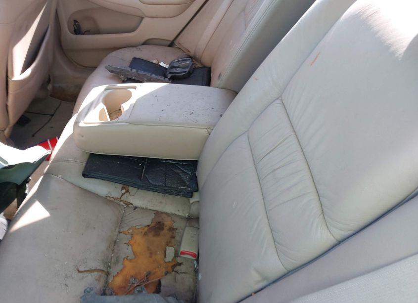 Photo 8 of 2004 Honda Accord 3.0 EX (VIN 1HGCM66544A103723)