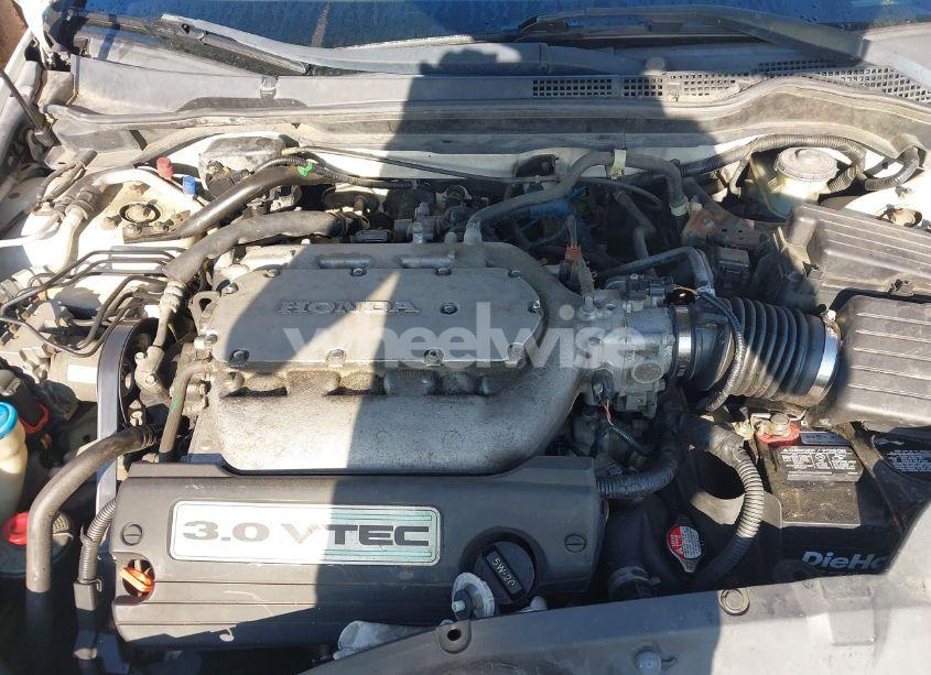 Photo 10 of 2005 Honda Accord 3.0 EX (VIN 1HGCM66545A022156)