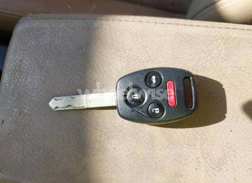 Photo 11 of 2005 Honda Accord 3.0 EX (VIN 1HGCM66545A022156)