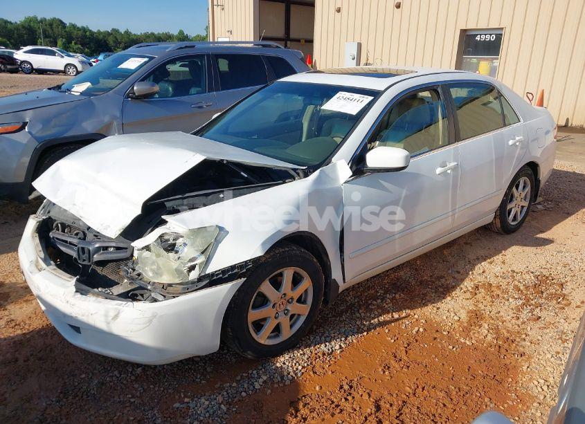 Photo 2 of 2005 Honda Accord 3.0 EX (VIN 1HGCM66545A022156)