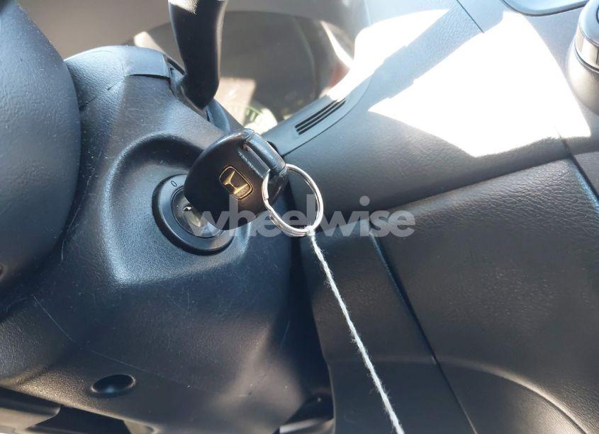 Photo 11 of 2005 Honda Accord 3.0 EX (VIN 1HGCM66545A022996)