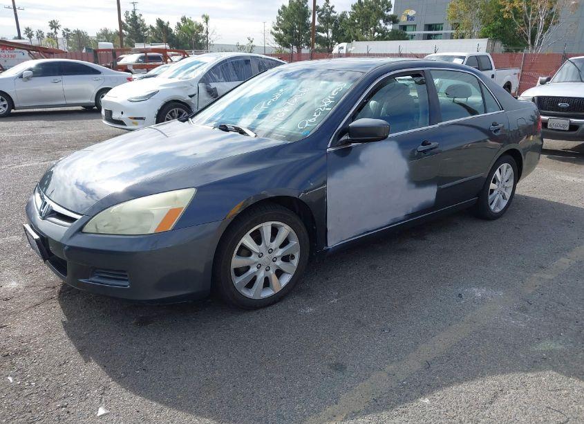 Photo 2 of 2006 Honda Accord 3.0 EX (VIN 1HGCM66546A006220)