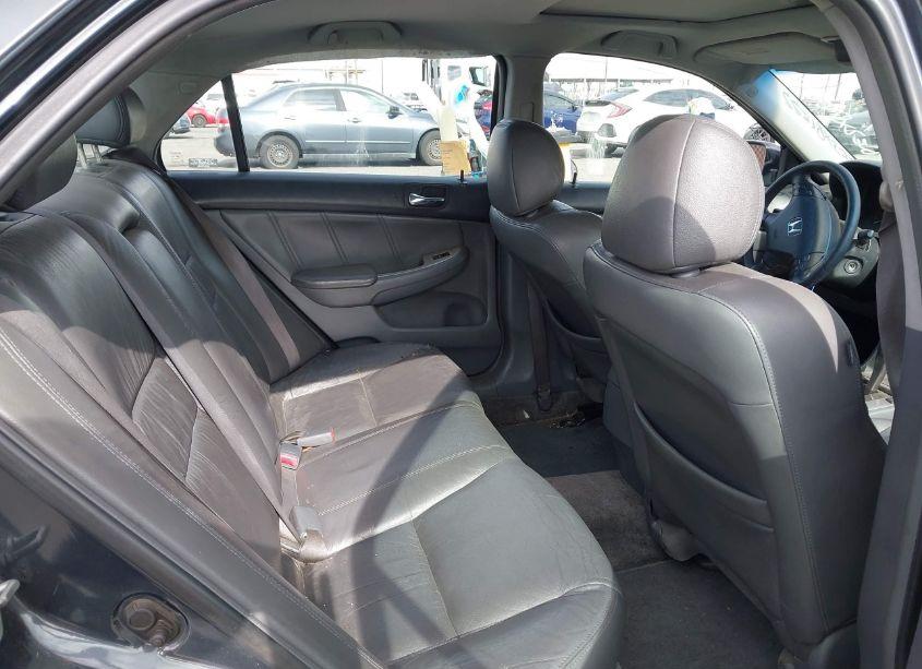 Photo 8 of 2006 Honda Accord 3.0 EX (VIN 1HGCM66546A006220)