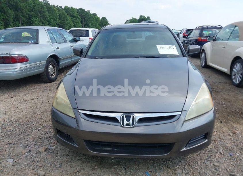 Photo 6 of 2007 Honda Accord 3.0 EX (VIN 1HGCM66547A006249)