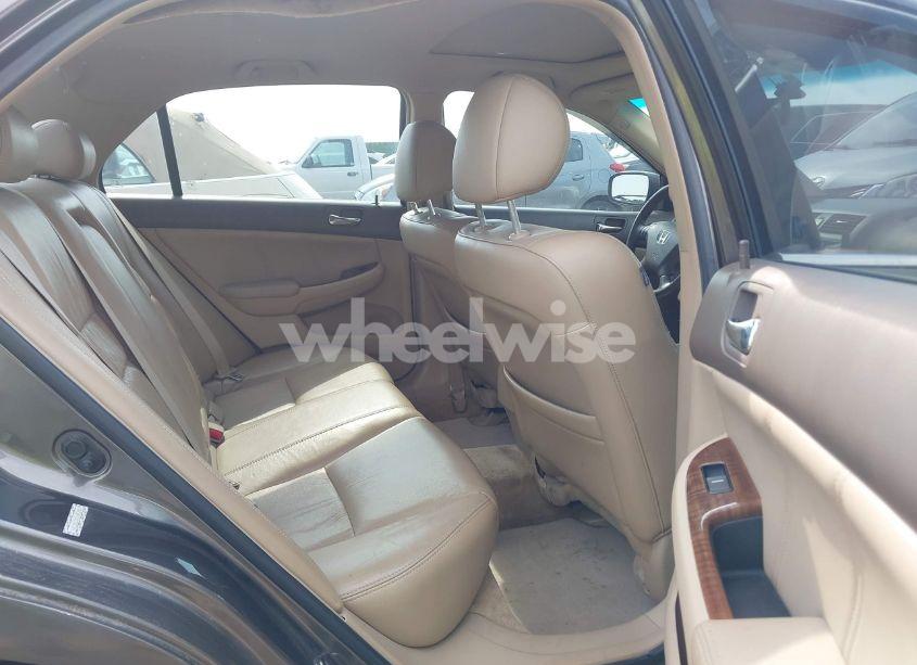 Photo 8 of 2007 Honda Accord 3.0 EX (VIN 1HGCM66547A006249)