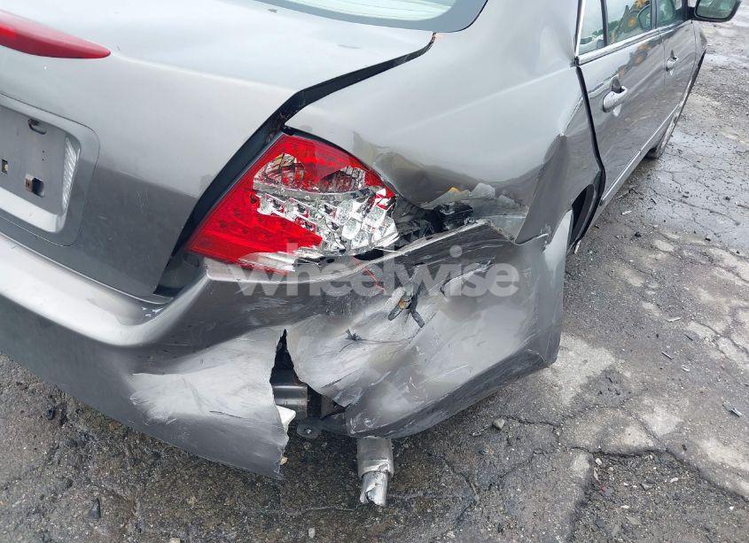 Photo 6 of 2007 Honda Accord 3.0 EX (VIN 1HGCM66547A022015)