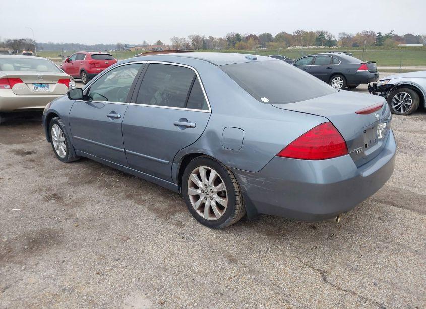 Photo 3 of 2007 Honda Accord 3.0 EX (VIN 1HGCM66547A034603)