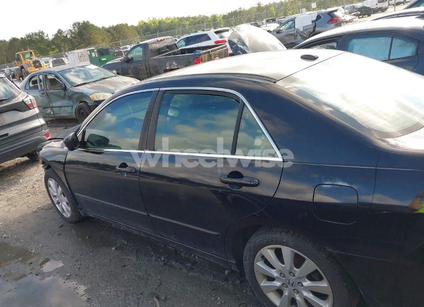 Photo 14 of 2007 Honda Accord 3.0 EX (VIN 1HGCM66547A051952)