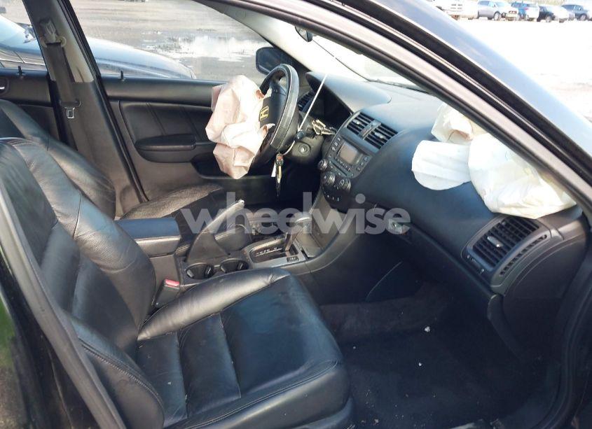 Photo 5 of 2007 Honda Accord 3.0 EX (VIN 1HGCM66547A051952)