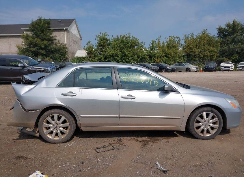 Photo 12 of 2007 Honda Accord 3.0 EX (VIN 1HGCM66547A053359)