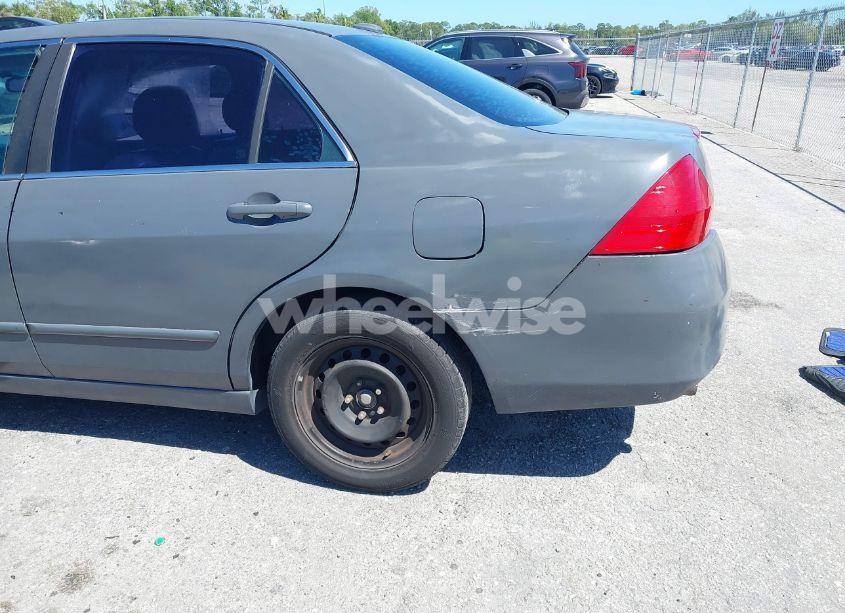 Photo 14 of 2007 Honda Accord 3.0 EX (VIN 1HGCM66547A078567)