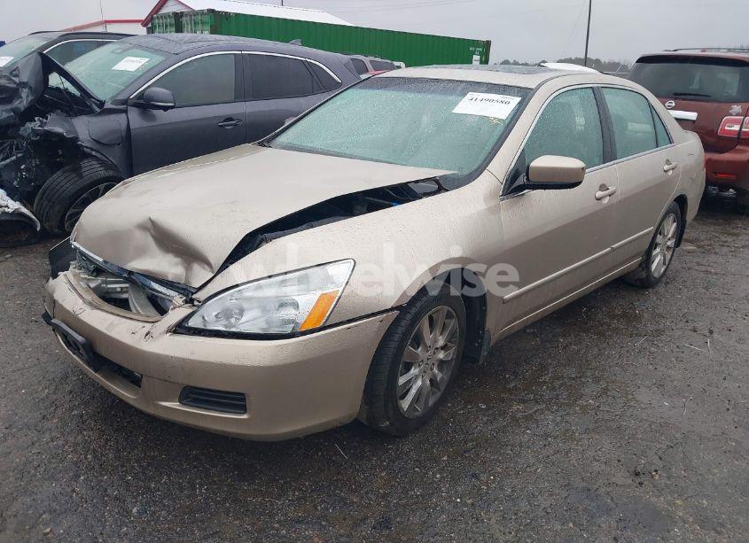 Photo 2 of 2007 Honda Accord 3.0 EX (VIN 1HGCM66547A090931)