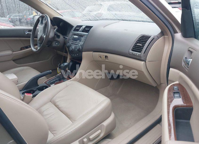 Photo 5 of 2007 Honda Accord 3.0 EX (VIN 1HGCM66547A090931)