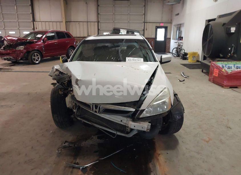 Photo 12 of 2007 Honda Accord 3.0 EX (VIN 1HGCM66547A099726)