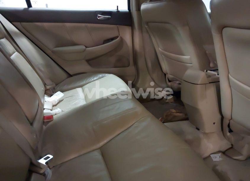 Photo 8 of 2007 Honda Accord 3.0 EX (VIN 1HGCM66547A099726)