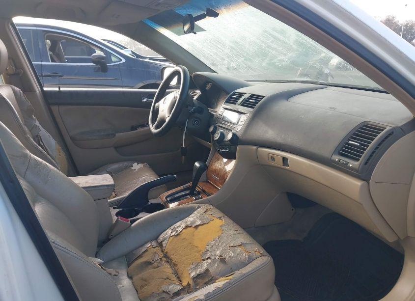 Photo 5 of 2003 Honda Accord 3.0 EX (VIN 1HGCM66553A007856)